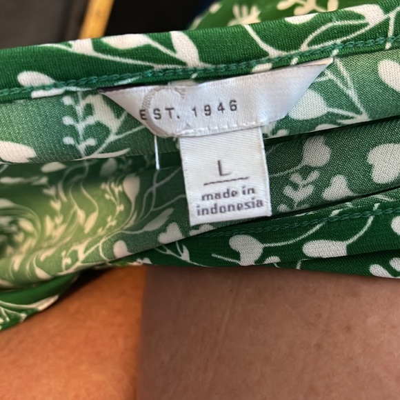 EST 1946 Green and White Empire Waist Dress - Picture 5 of 7